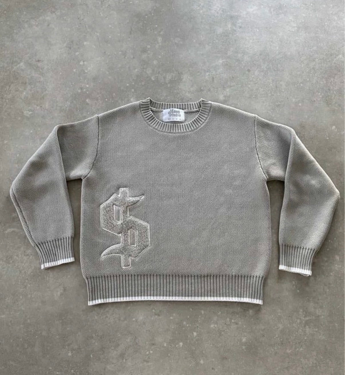 Gothic style Long sleeve Pullover sweater