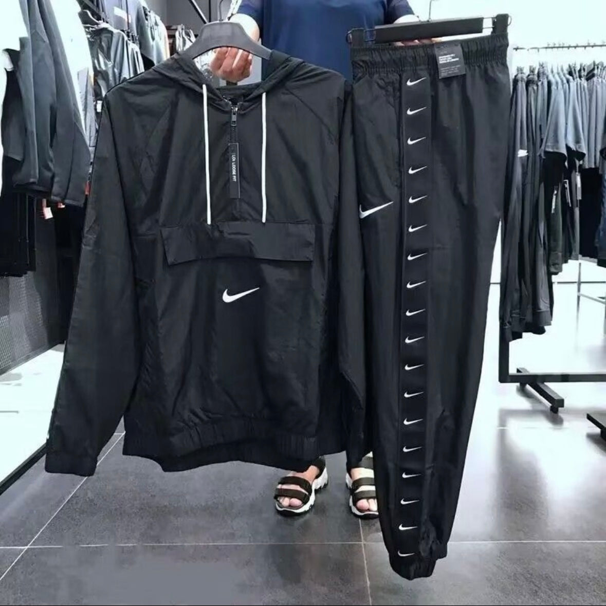 Nike Sportwear Loose Fit Light Jacket